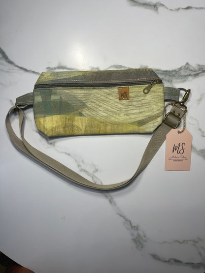 Green Wave Crossbody