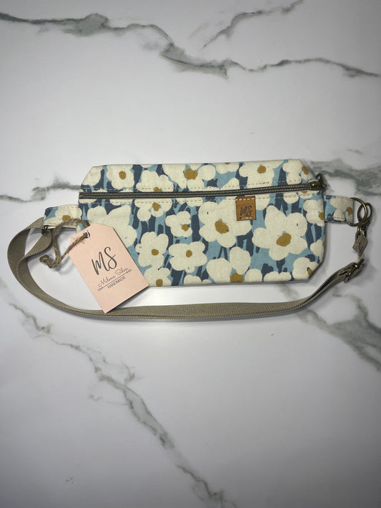 White Girasol Crossbody